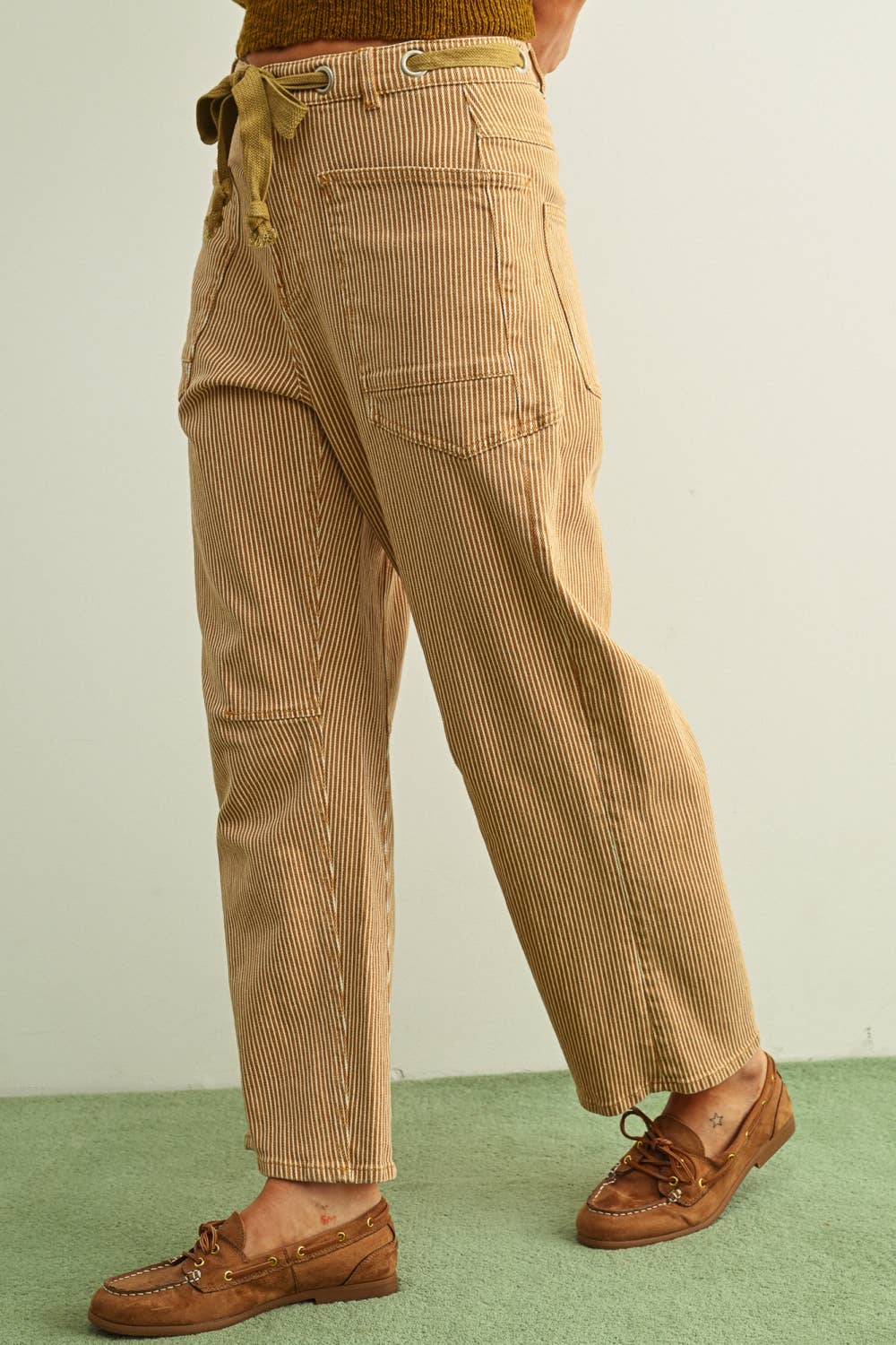 STRIPED BARREL PANTS with BELT