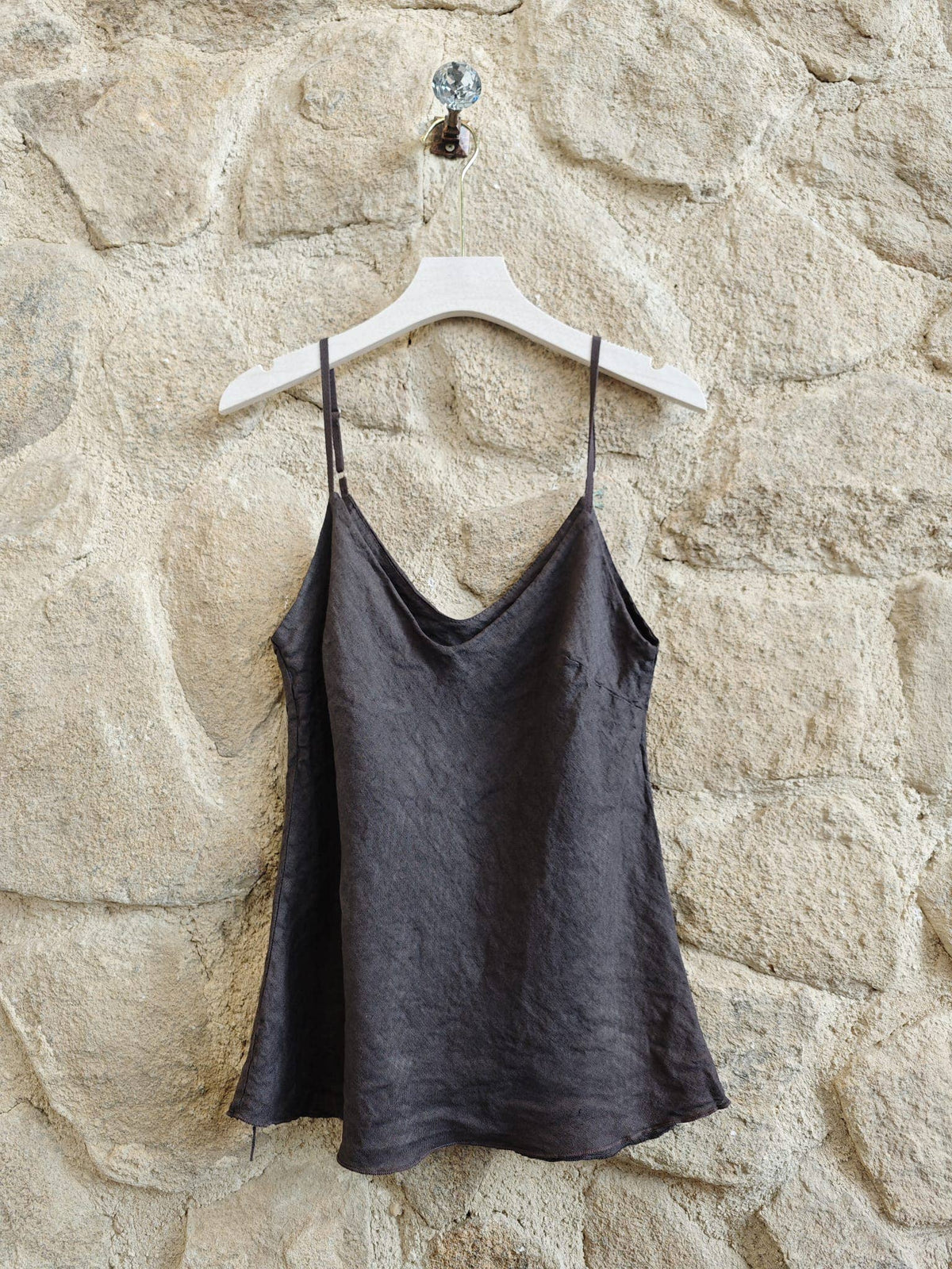 STRAP TOP 100% LINEN