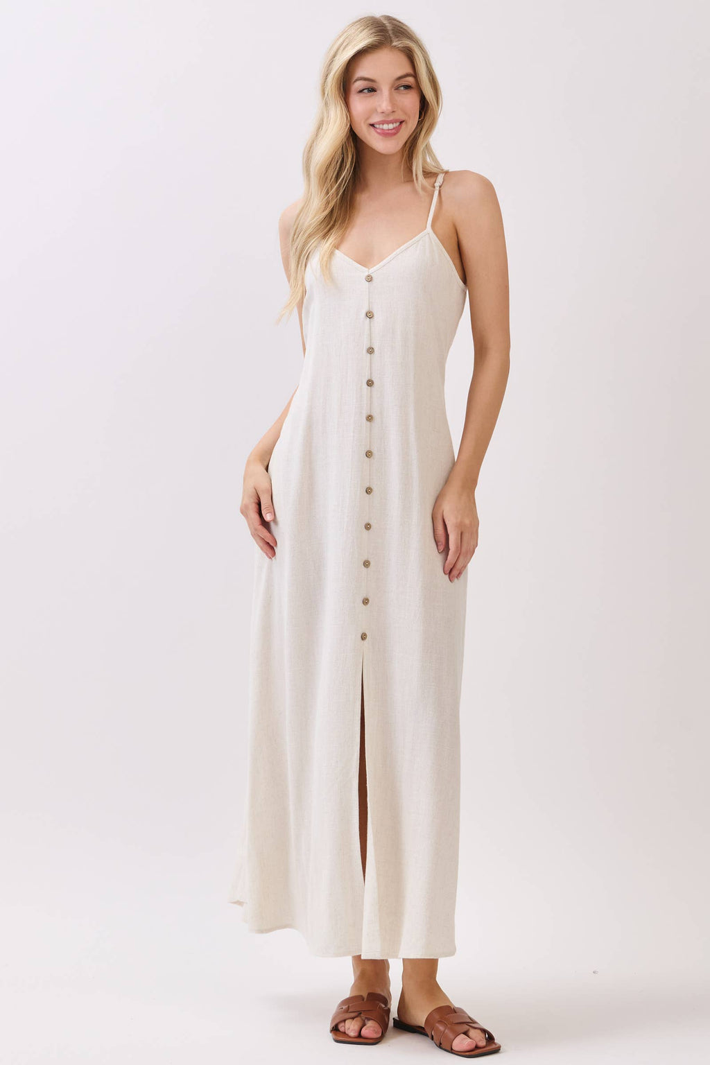 FLOWY DRESS/BUTTONED TRIM AND SLIT