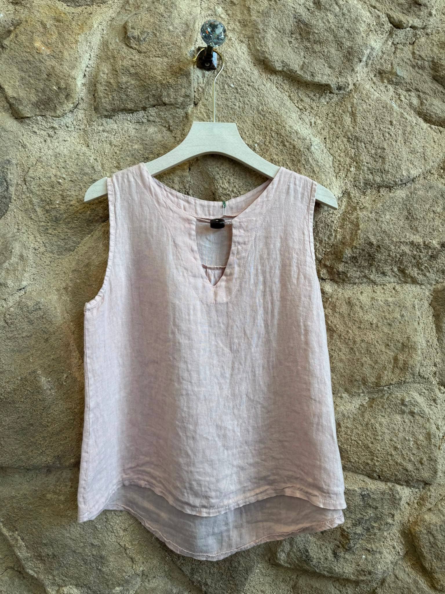 Wood Keyhole Linen Top