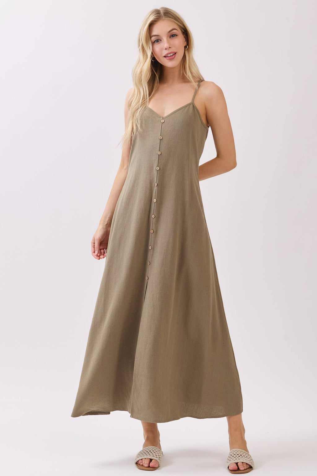 FLOWY DRESS/BUTTONED TRIM AND SLIT