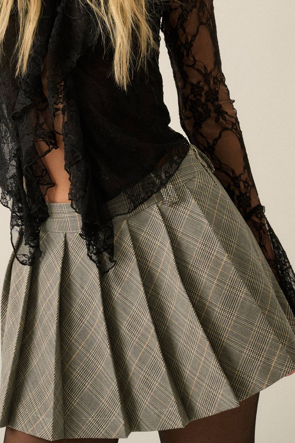 Plaid Bias-Cut Pleated Pocket Mini Skort