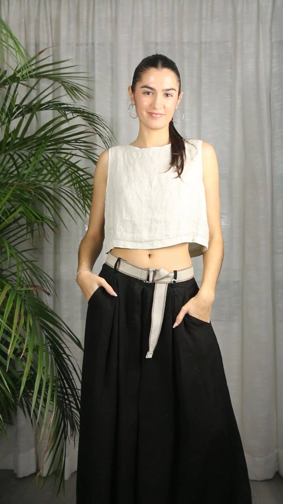 Italian Linen Sleeveless Crop Top