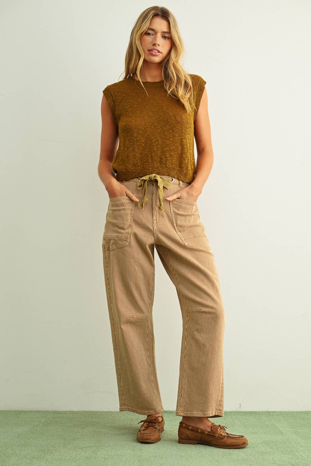 STRIPED BARREL PANTS with BELT