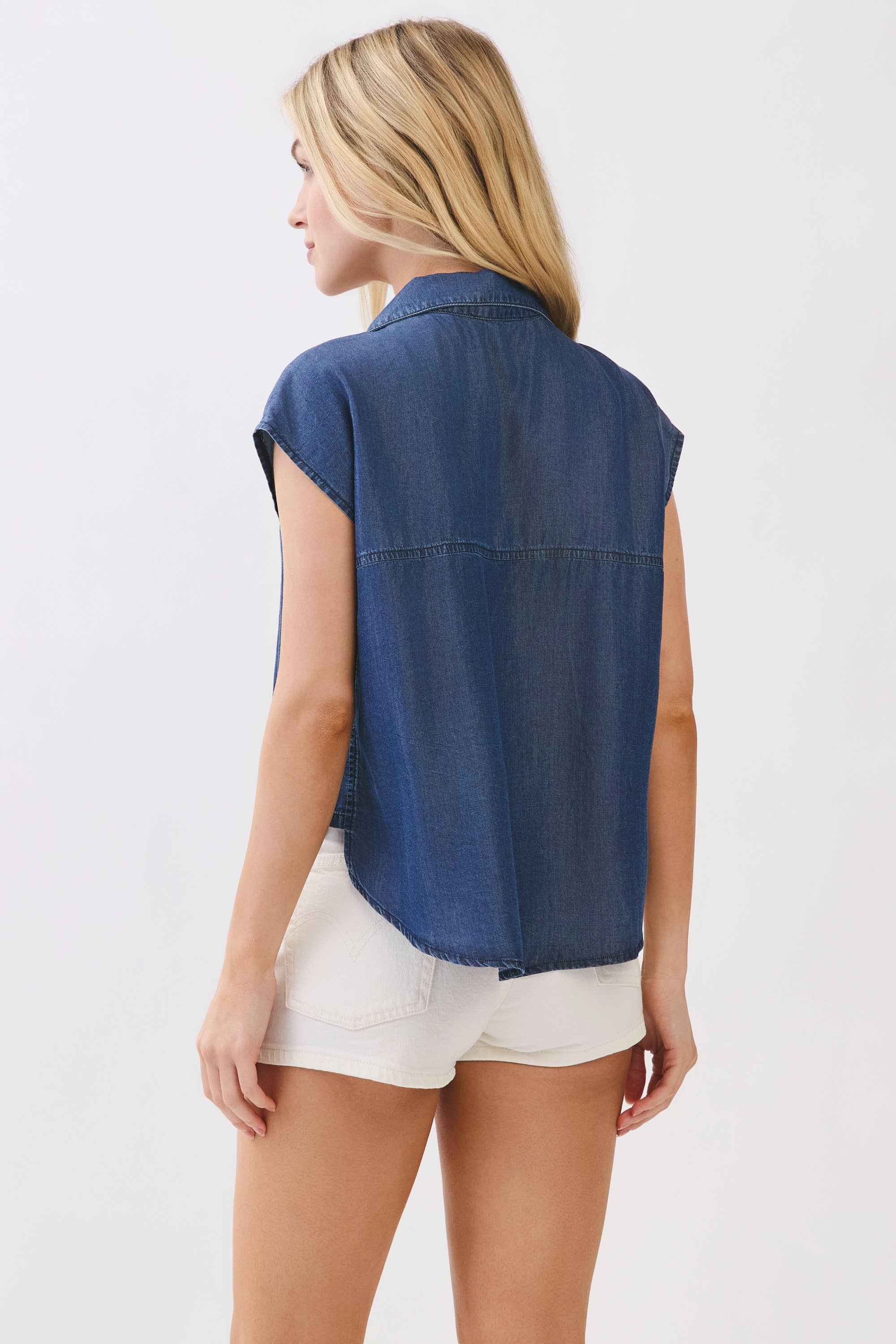 Collared Button Down Sleeveless Top