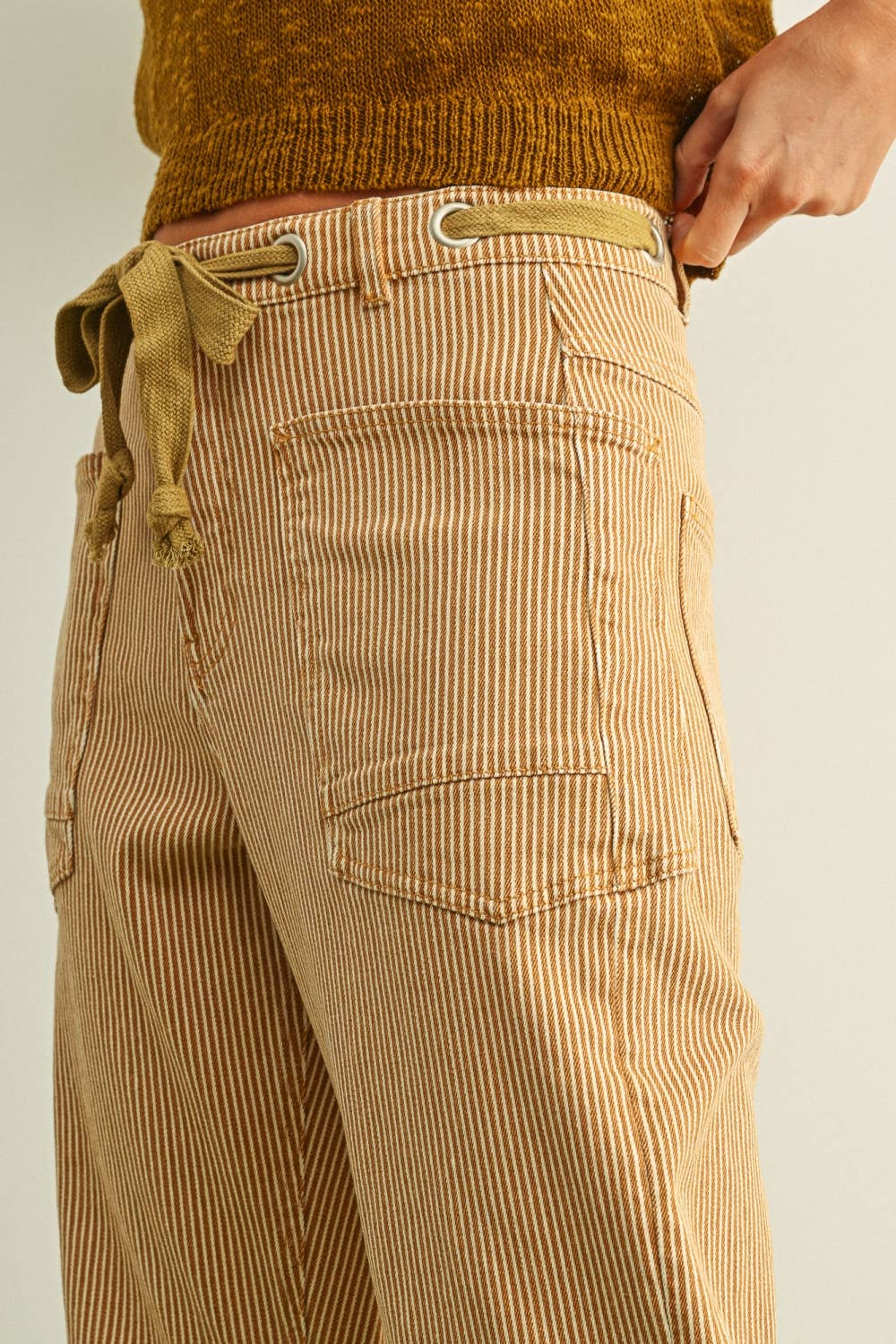STRIPED BARREL PANTS with BELT
