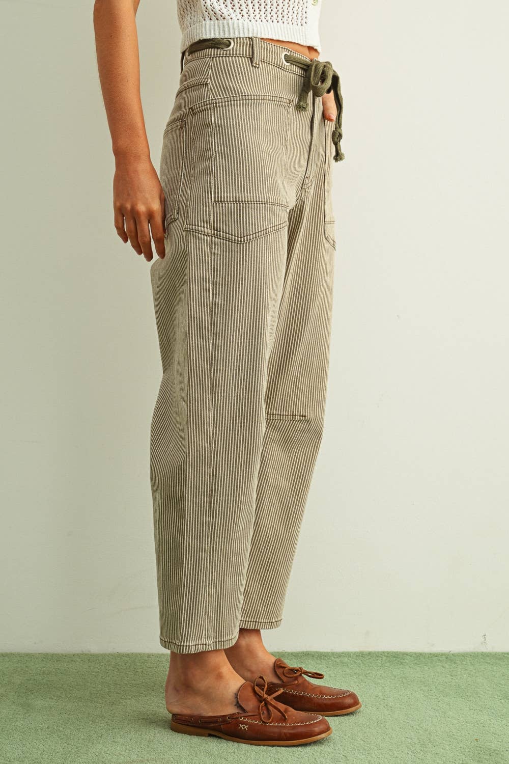 STRIPED BARREL PANTS with BELT