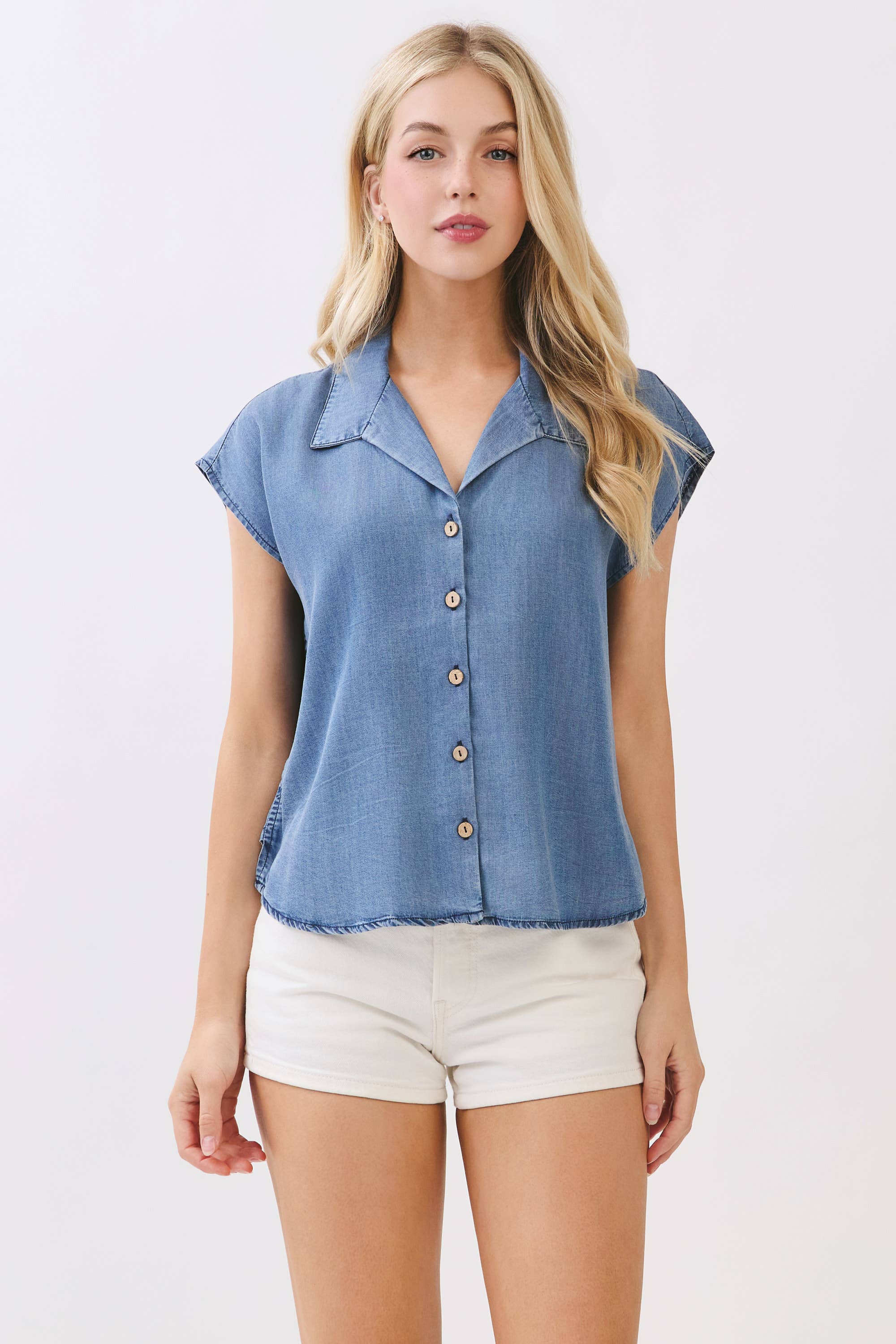 Collared Button Down Sleeveless Top