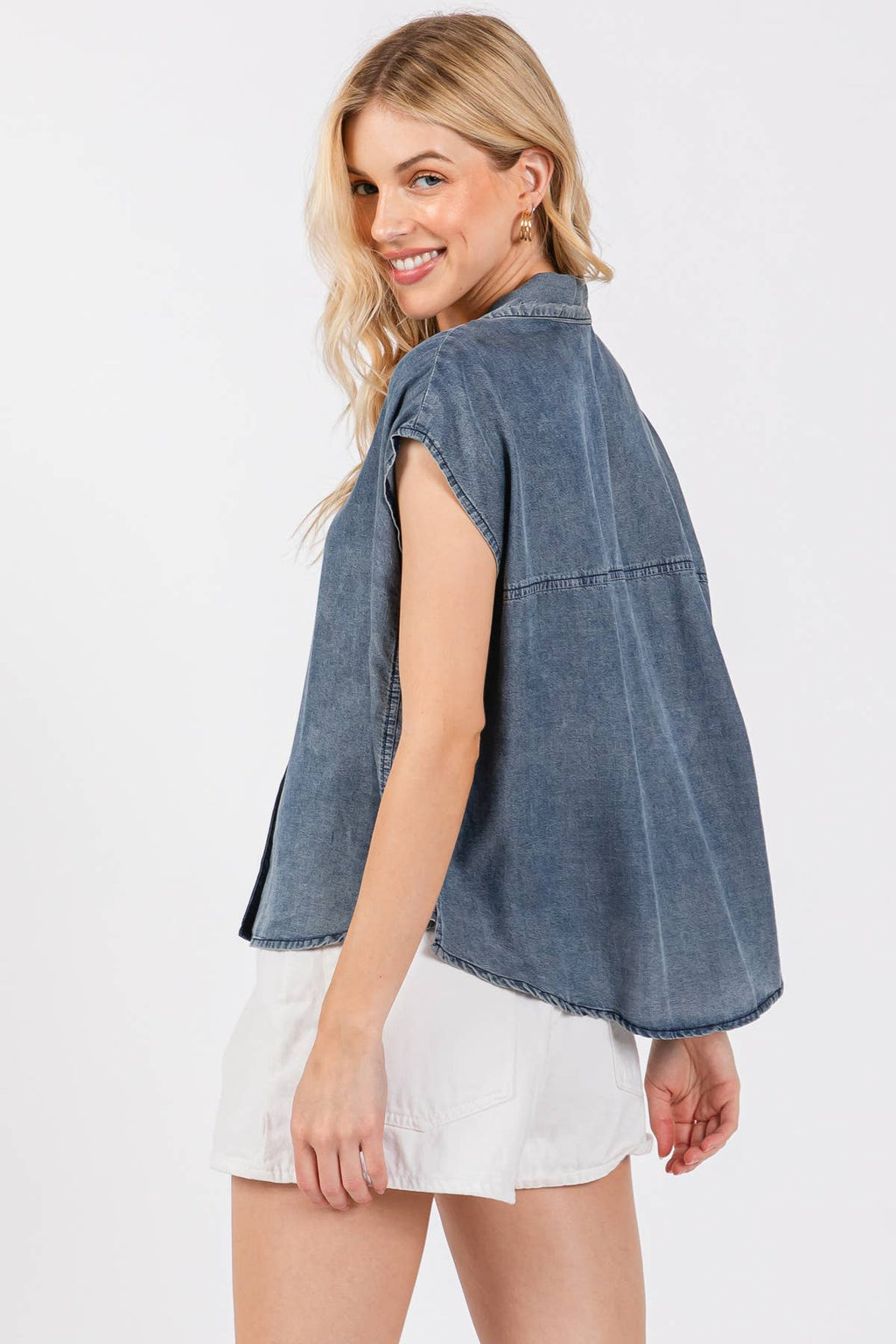Collared Button Down Sleeveless Top