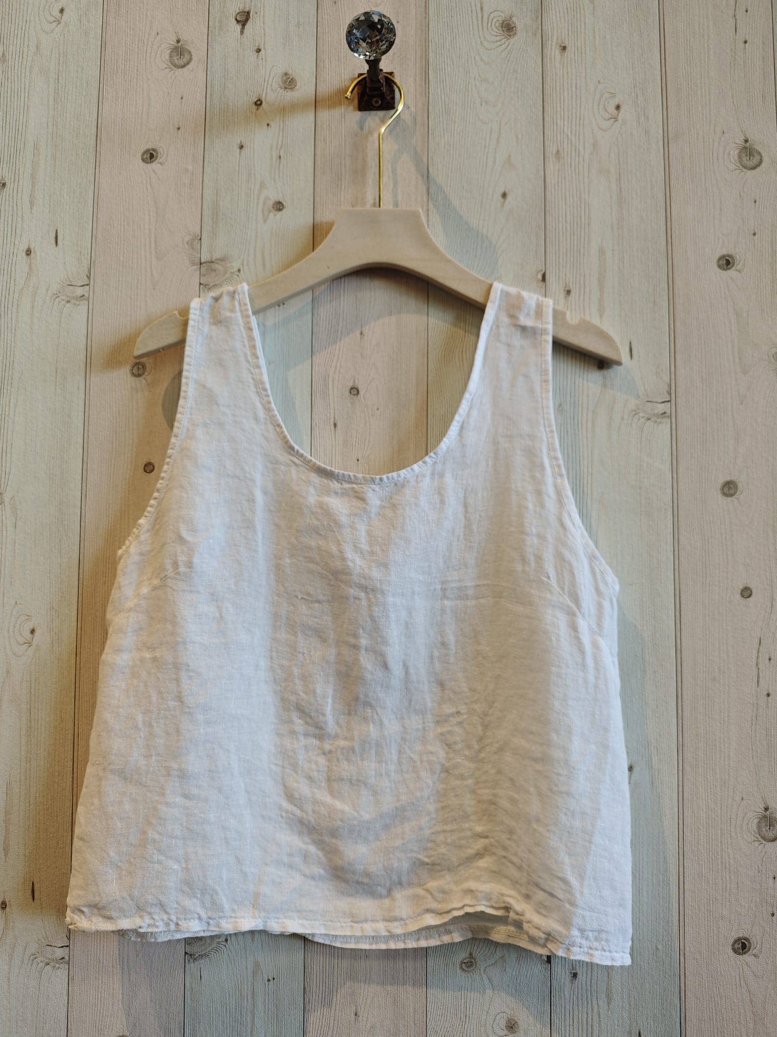 SLEEVELESS 100% LINEN