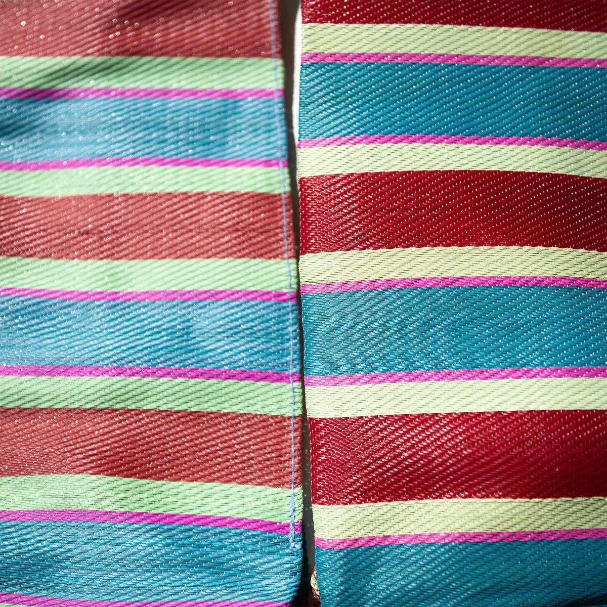 RECYCLED PLASTIC STRIPE BAG