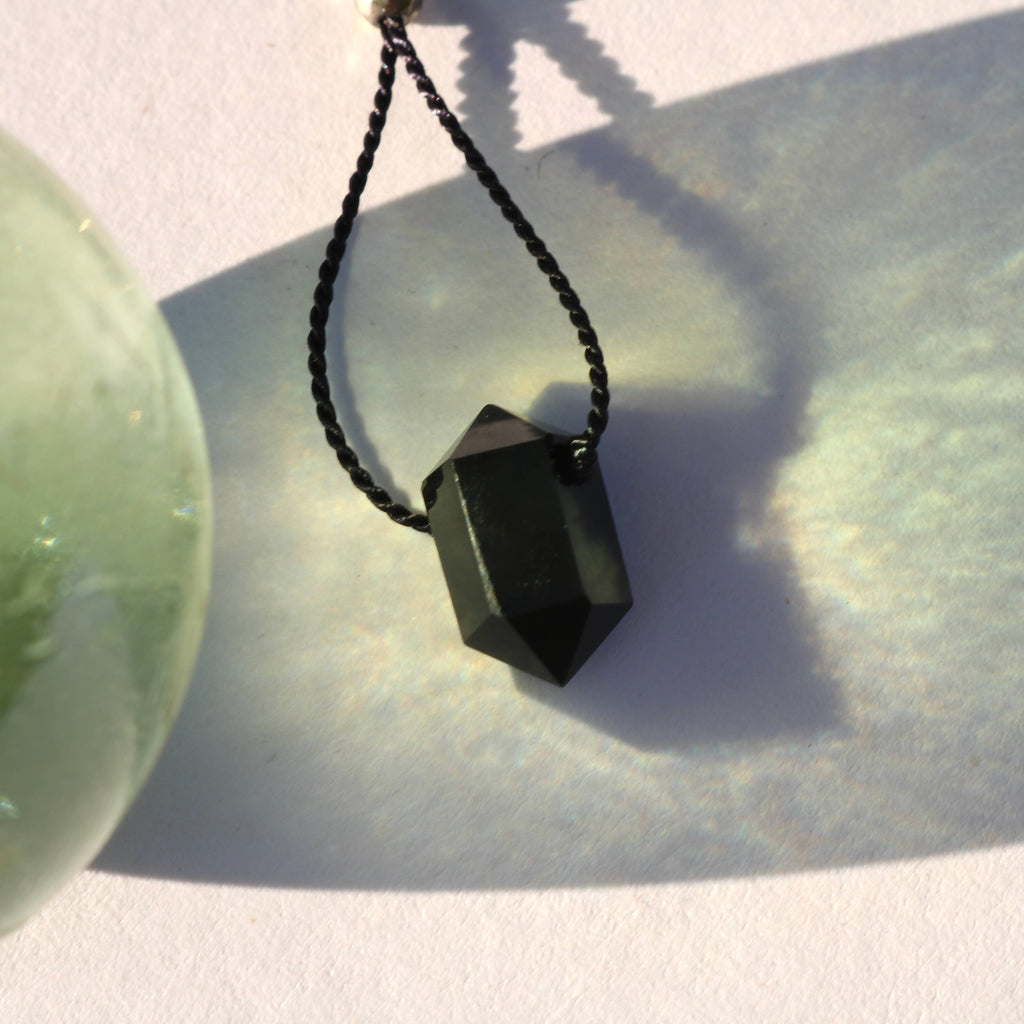 VIBE NECKLACE