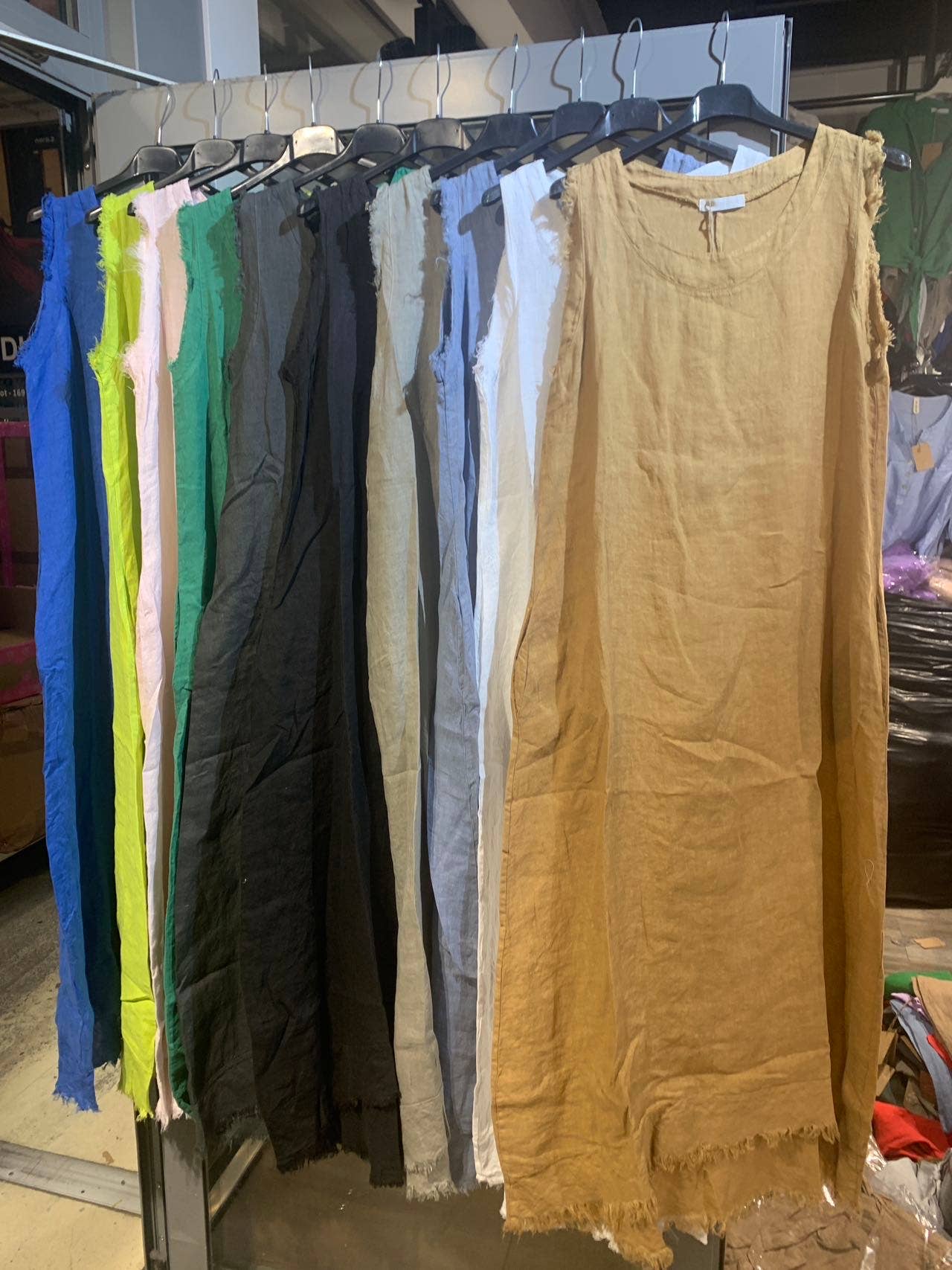 Sleeveless long dress 100% Linen