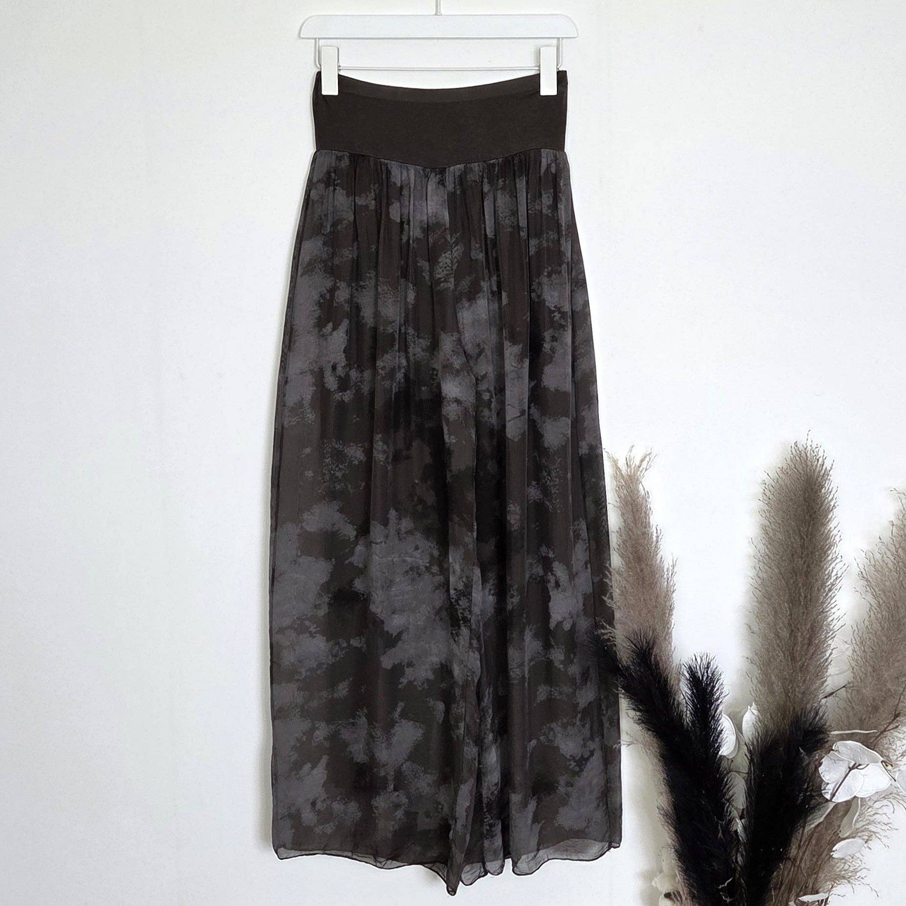 Silk blend pants w/shaded print