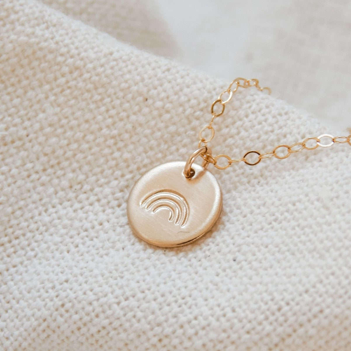 Disc Necklace - Hypoallergenic, Waterproof, Dainty