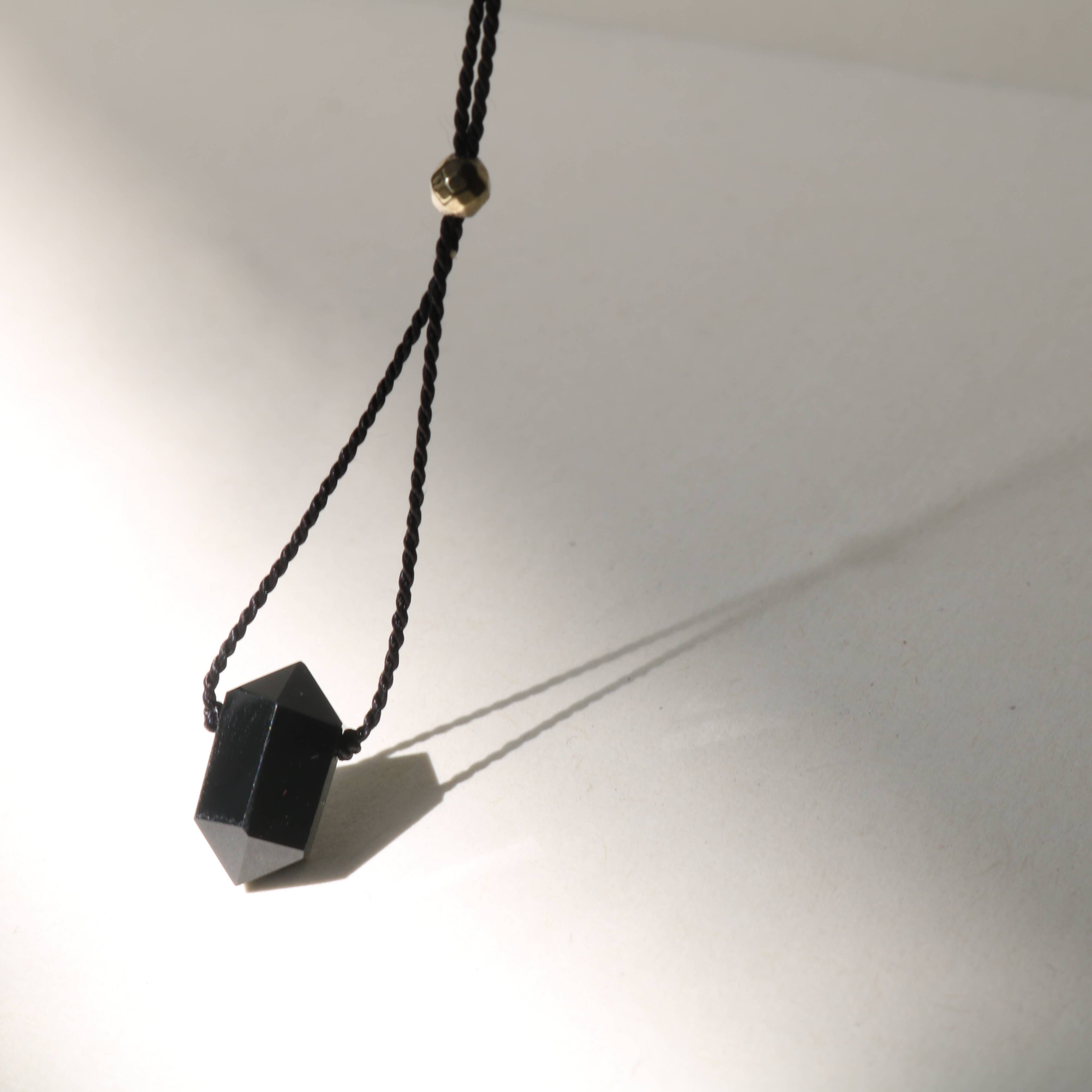 VIBE NECKLACE