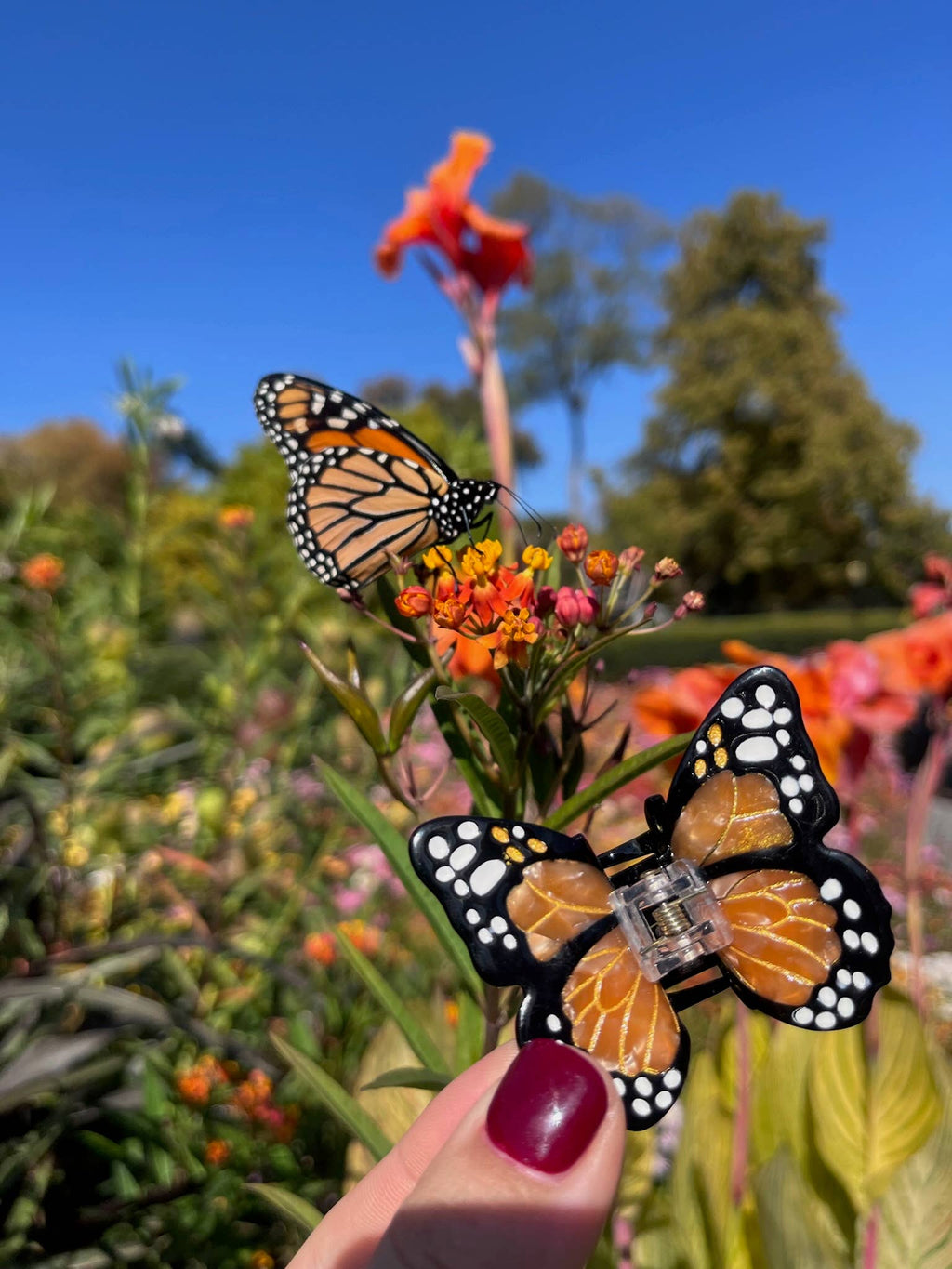 Hand-painted Mini Monarch Claw Clip