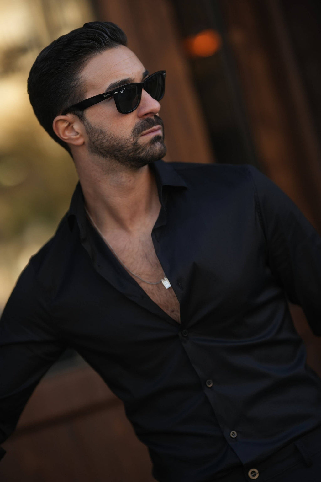 ELASTIC SLIM-FIT SHIRT