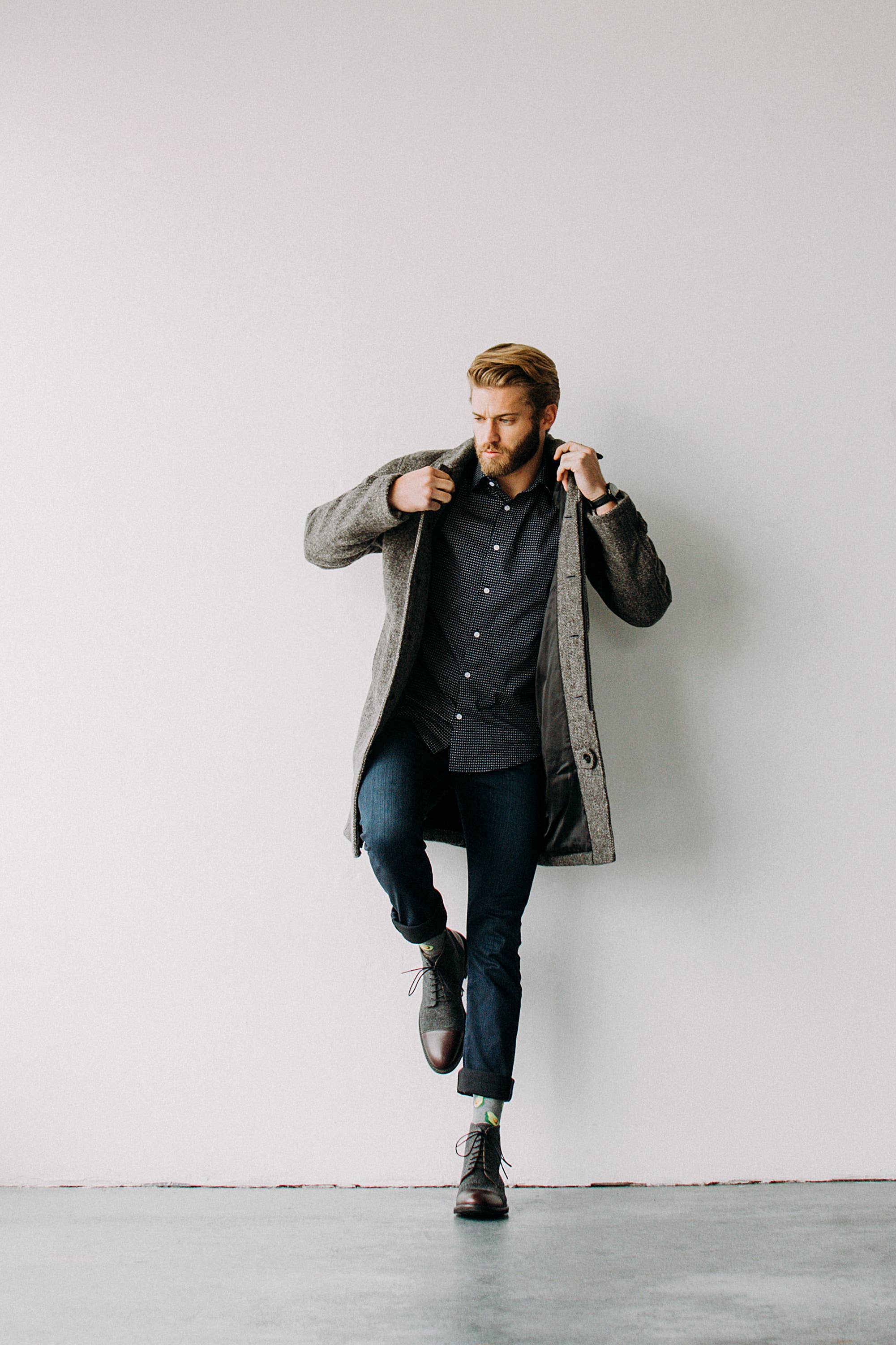 Finn Untuckable Classic Fit Dress Shirt