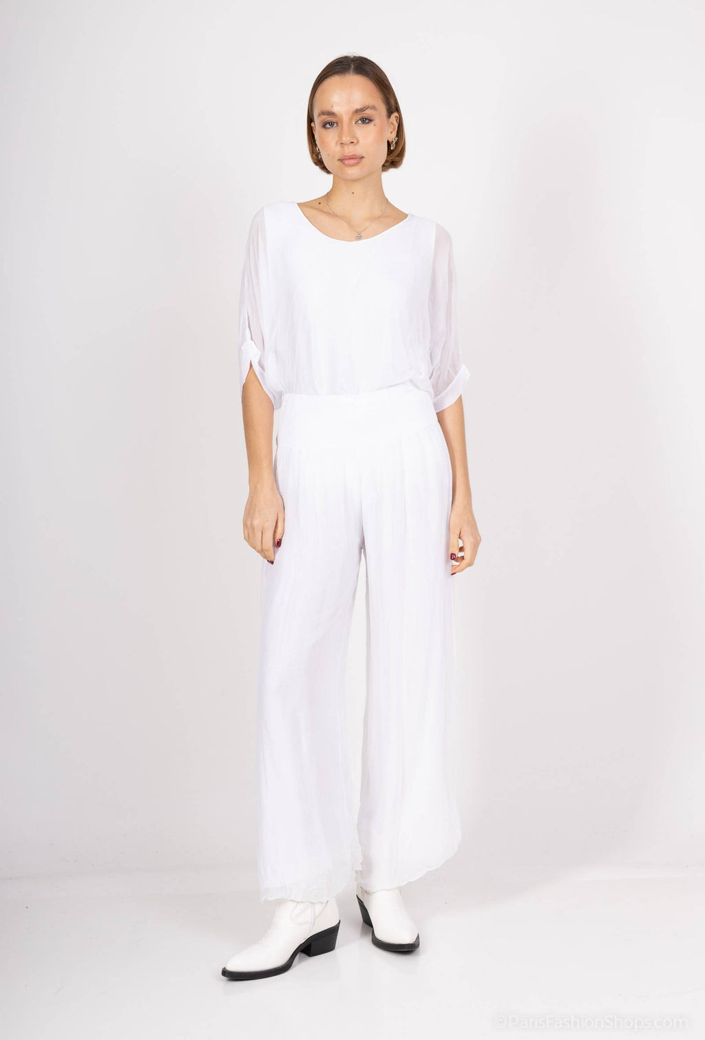Silk pants open on the sides at the bottom