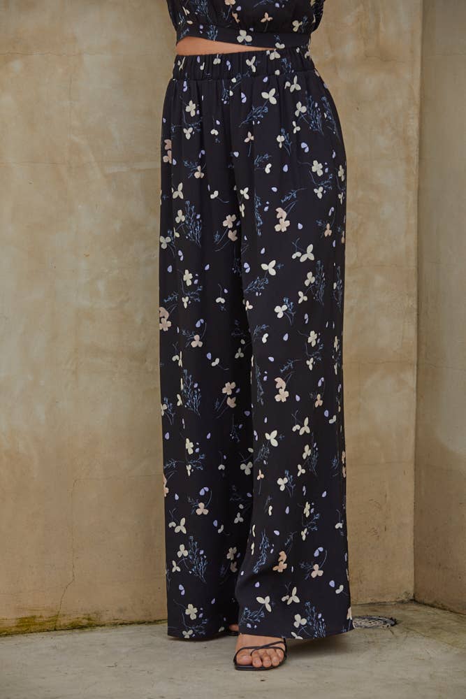 Floral Print Wide Leg Pants