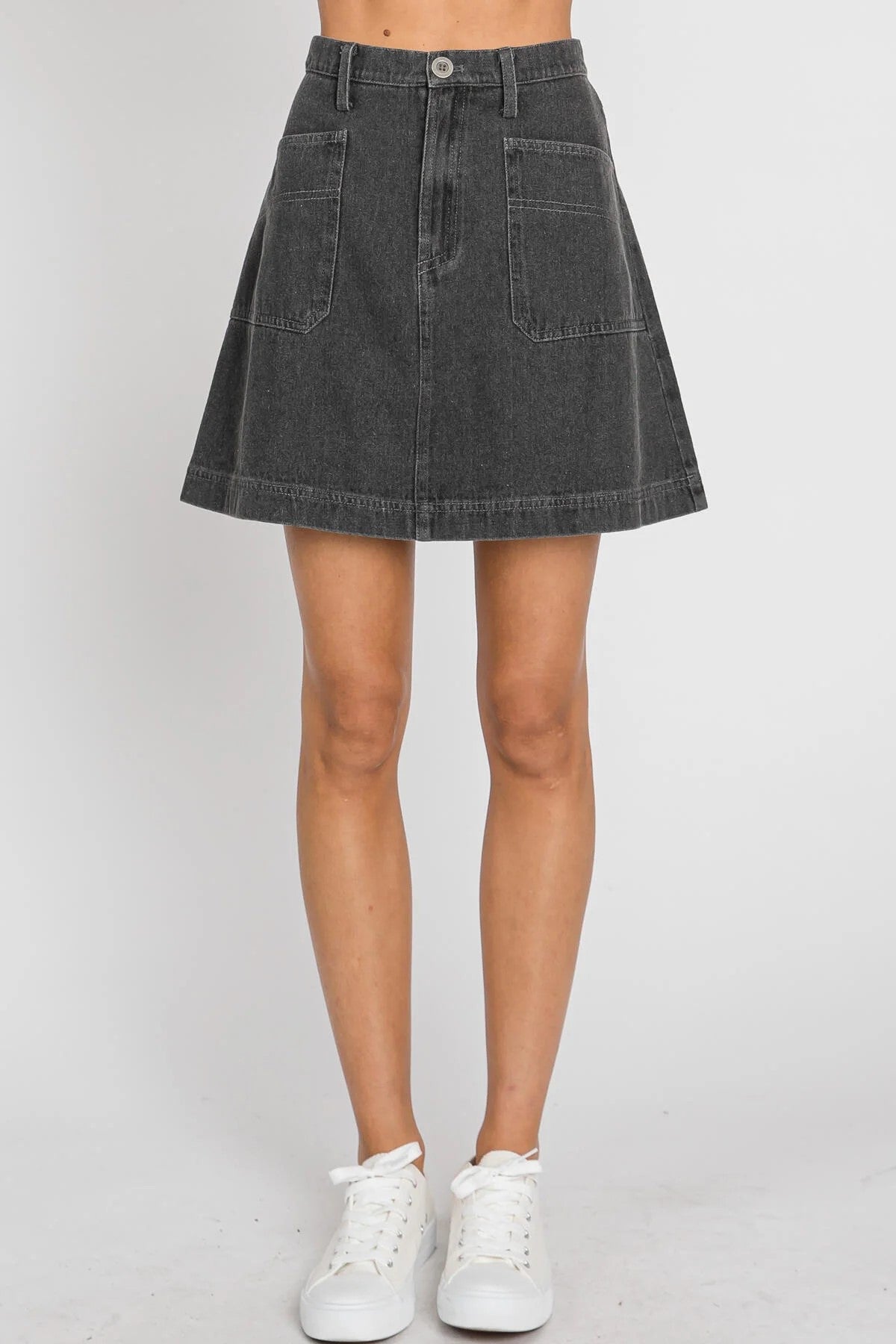 FRONT PATCH POCKET DETAILED A-LINE MINI SKIRTS.