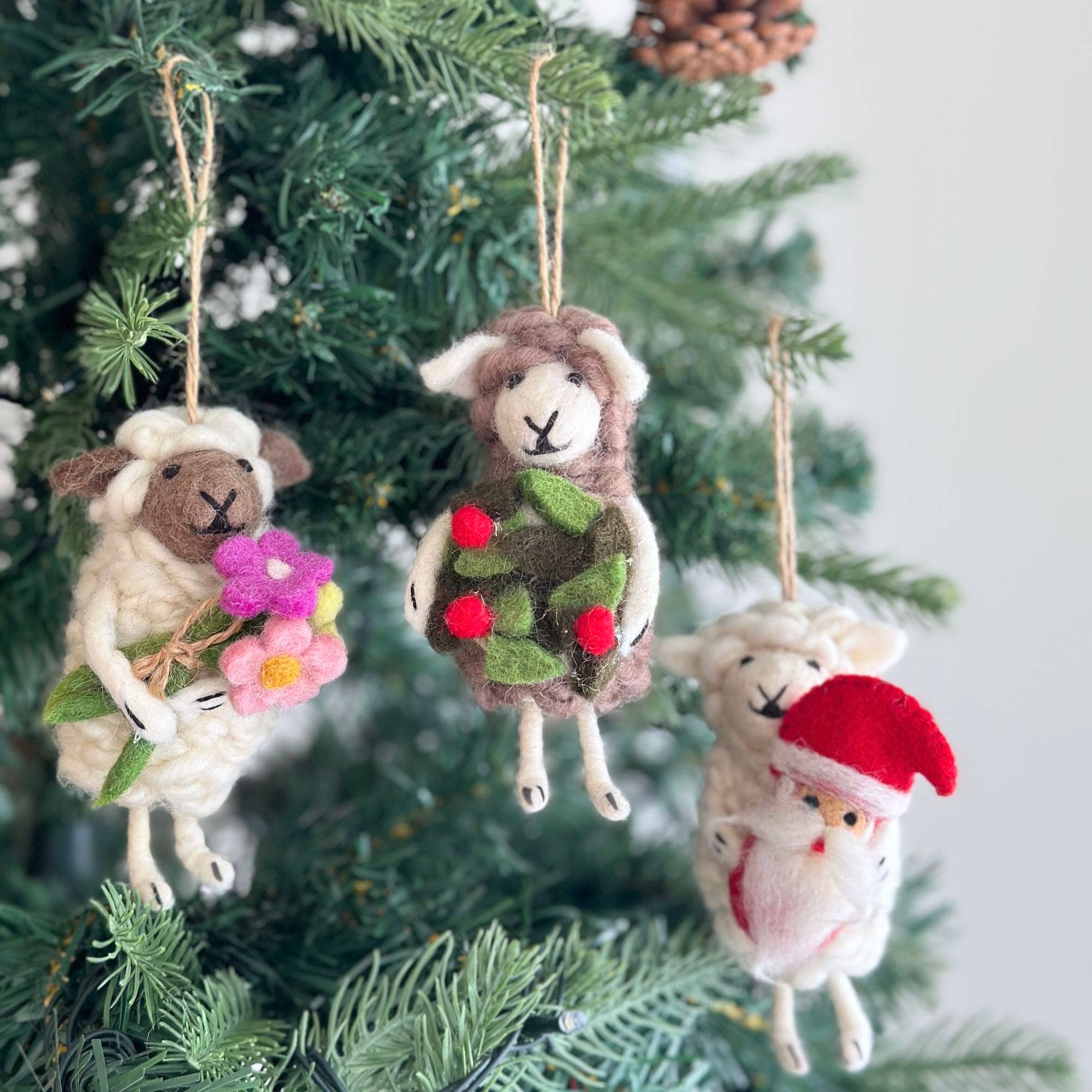 Felt Sheep Holding Collection:Flower