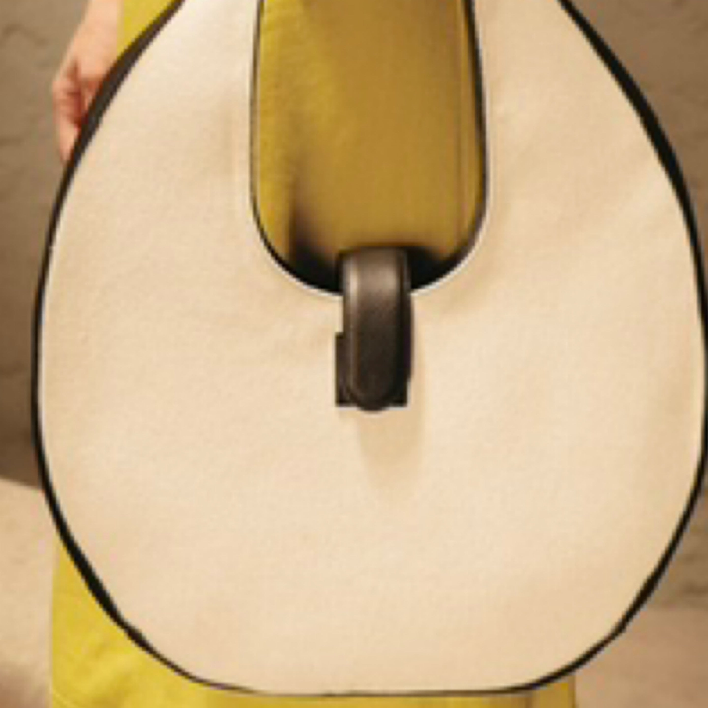 Atuel Shoulder bag