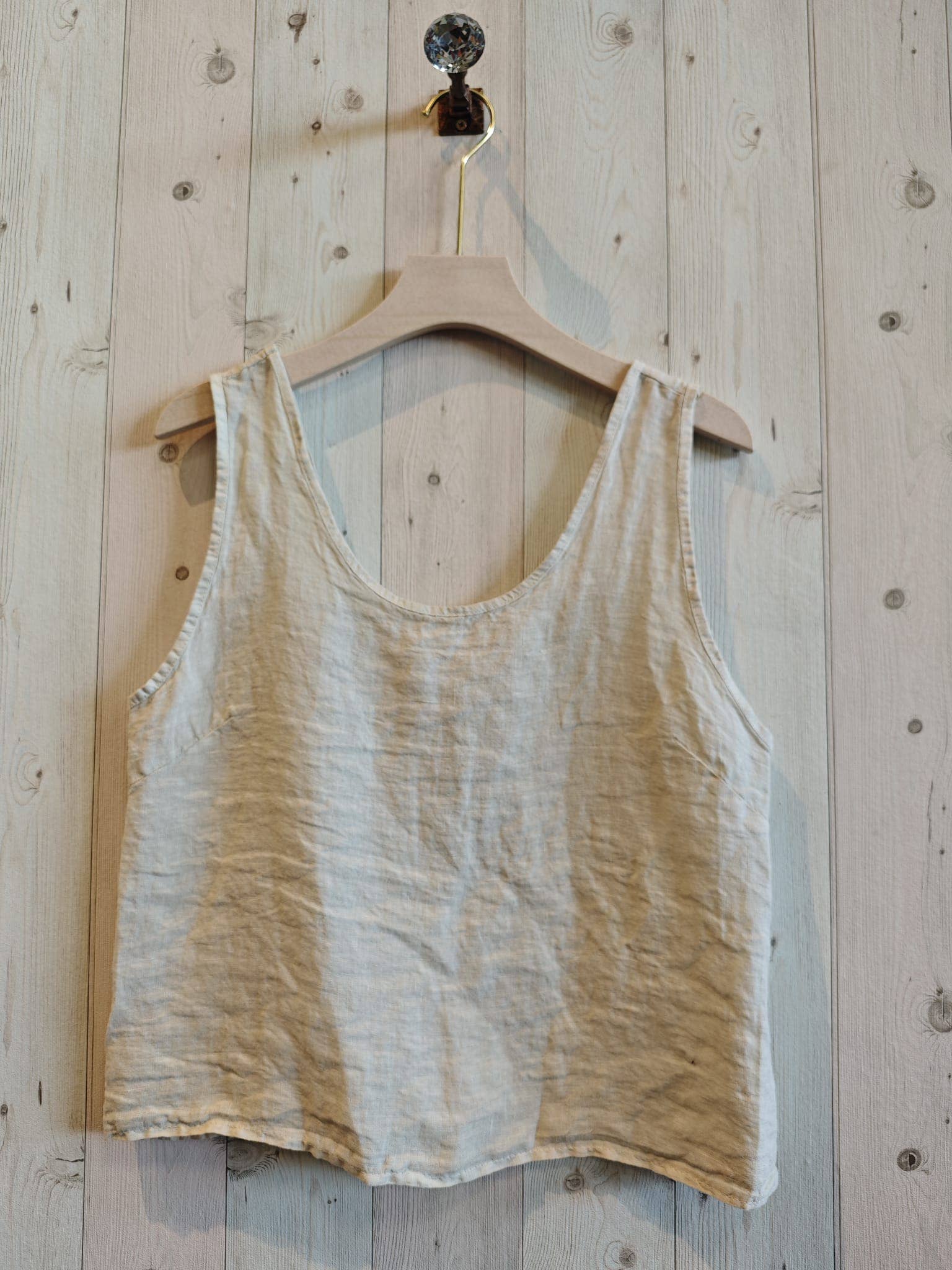 SLEEVELESS 100% LINEN