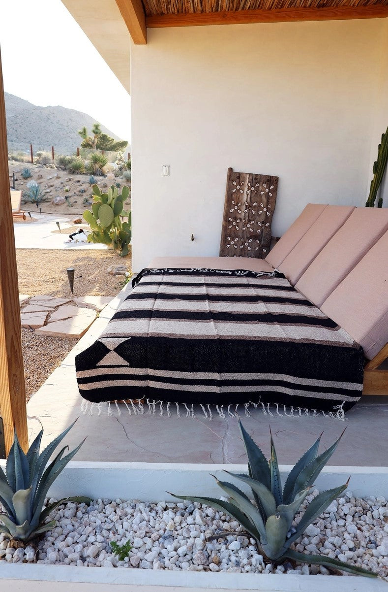 Blackstone Lines // Handwoven Blanket